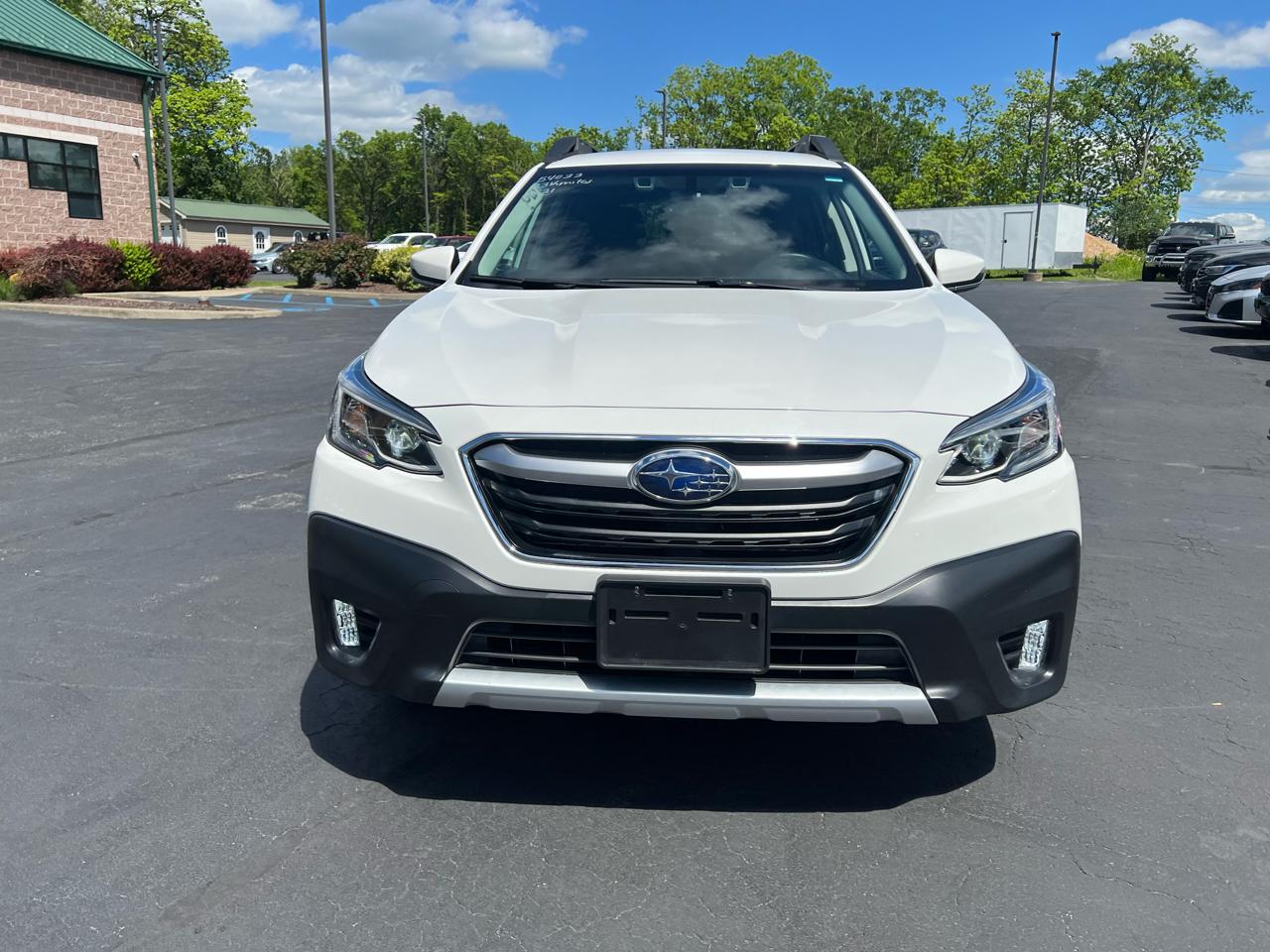 Subaru Outback Limited CVT 2021