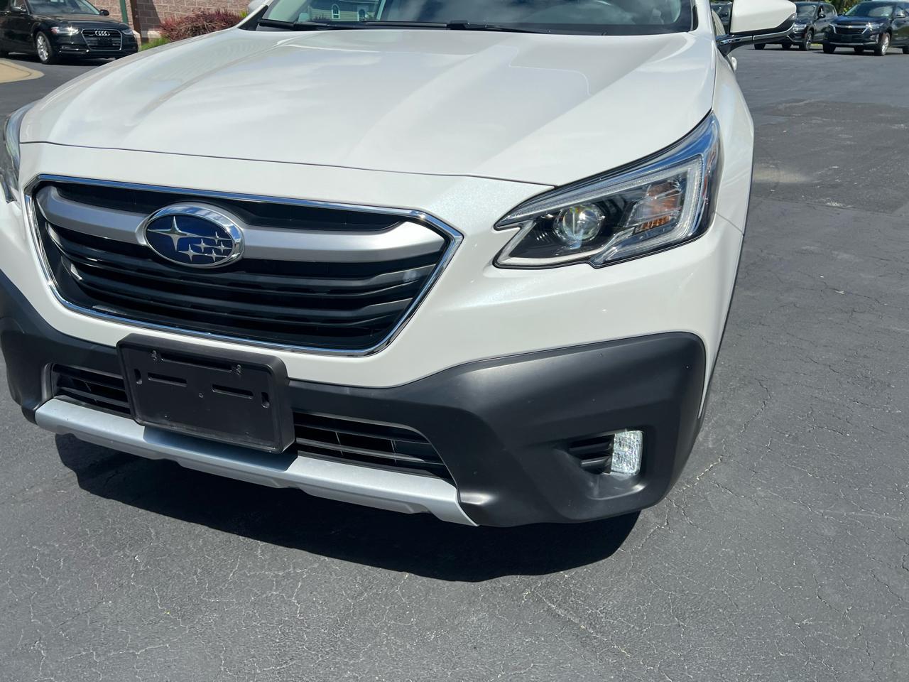 Subaru Outback Limited CVT 2021