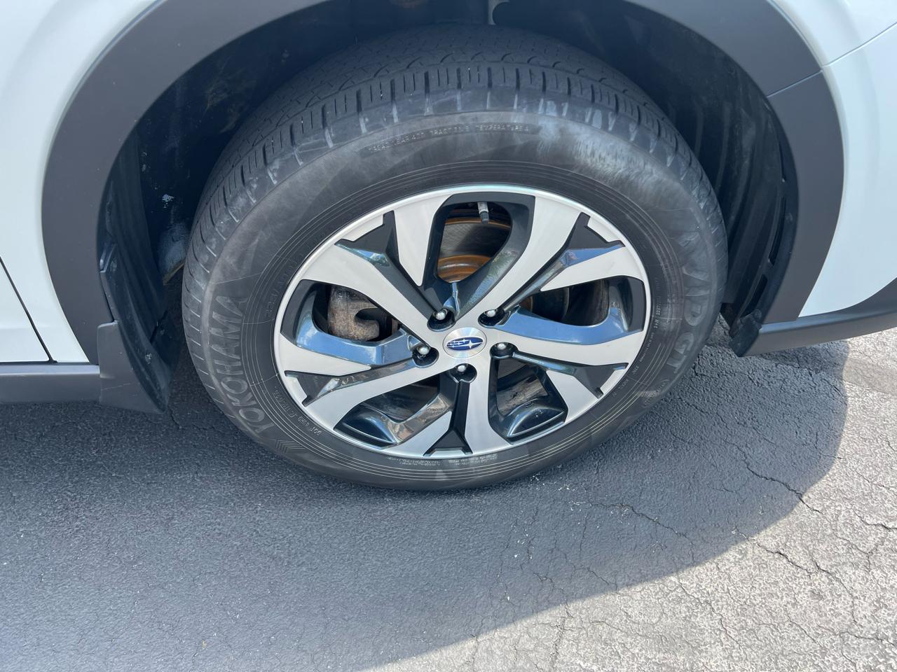 Subaru Outback Limited CVT 2021