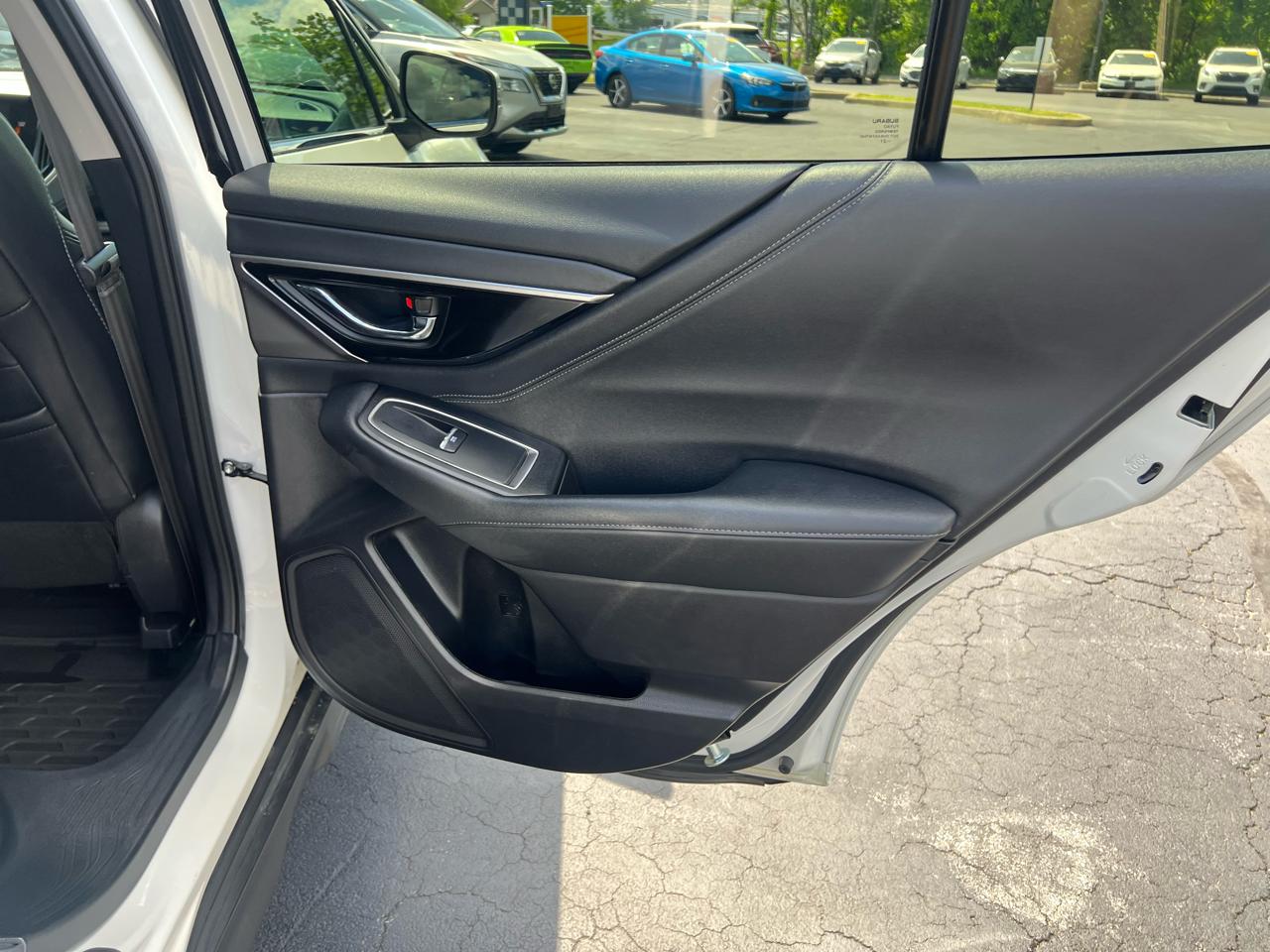 Subaru Outback Limited CVT 2021