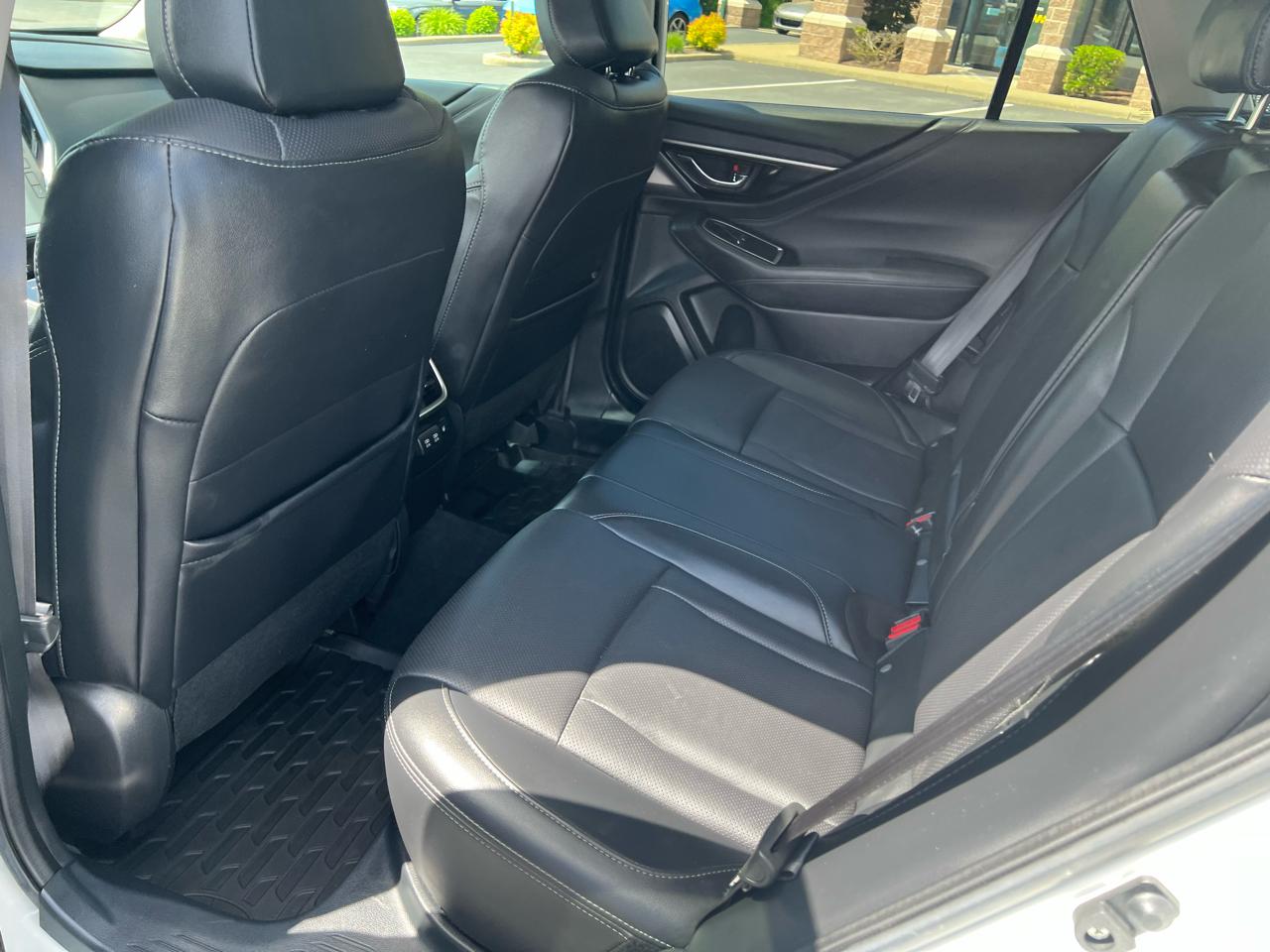 Subaru Outback Limited CVT 2021