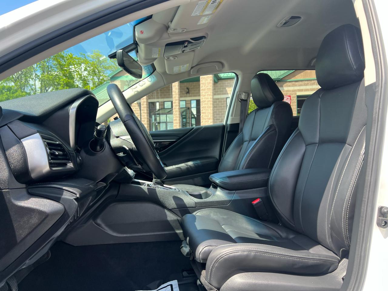 Subaru Outback Limited CVT 2021