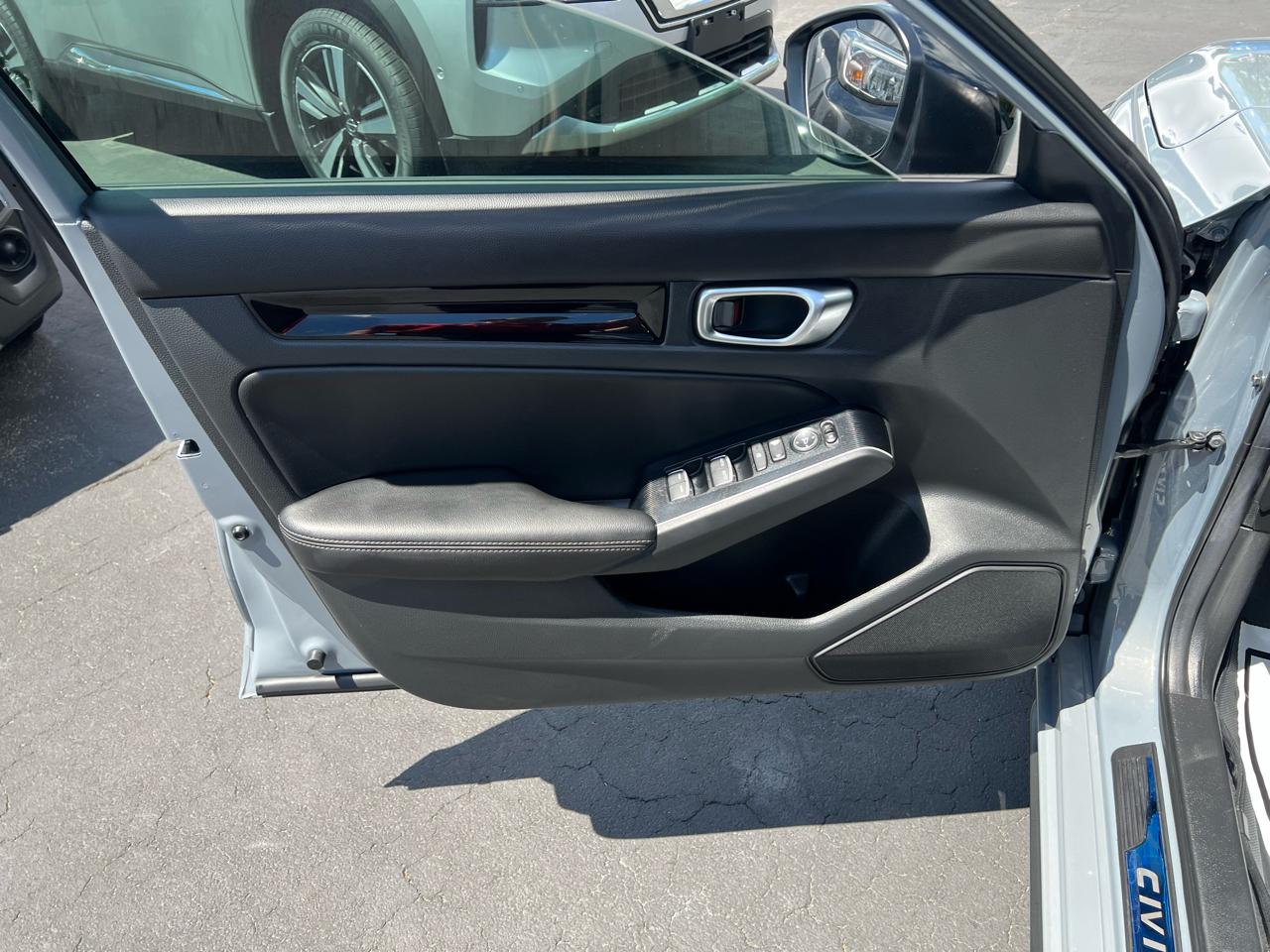 Honda Civic Hatchback Hybrid Sport Touring CVT 2025
