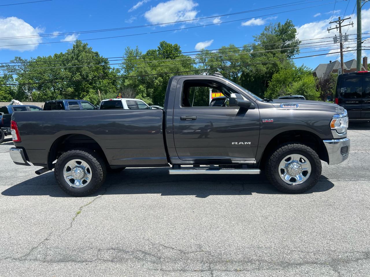 RAM 3500 Tradesman 4x4 Reg Cab 8' Box 2021