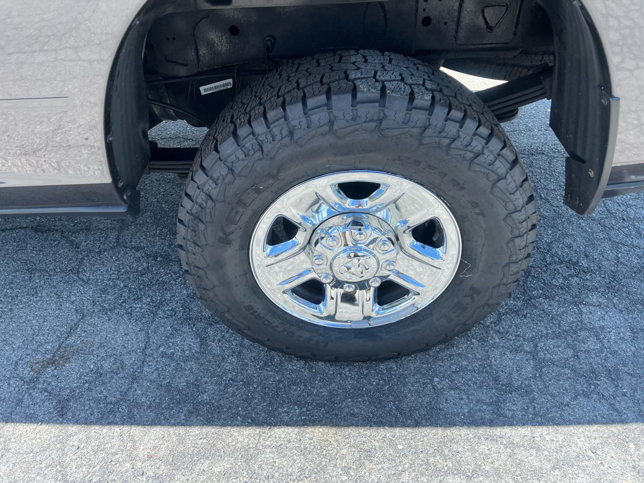 RAM 3500 Tradesman 4x4 Reg Cab 8' Box 2021