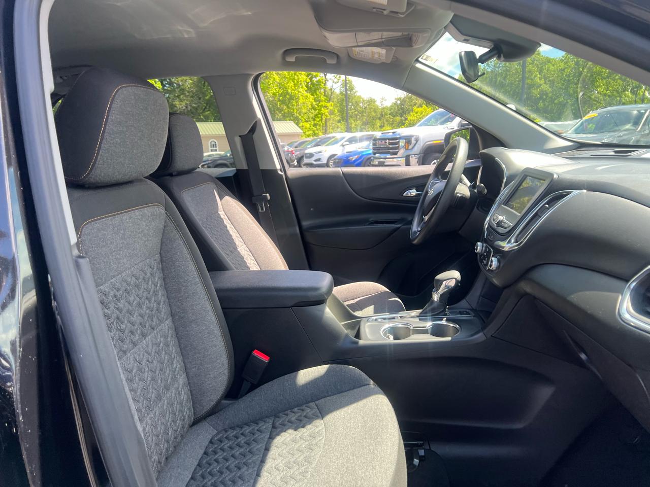 Chevrolet Equinox AWD 4dr LT w/1LT 2023