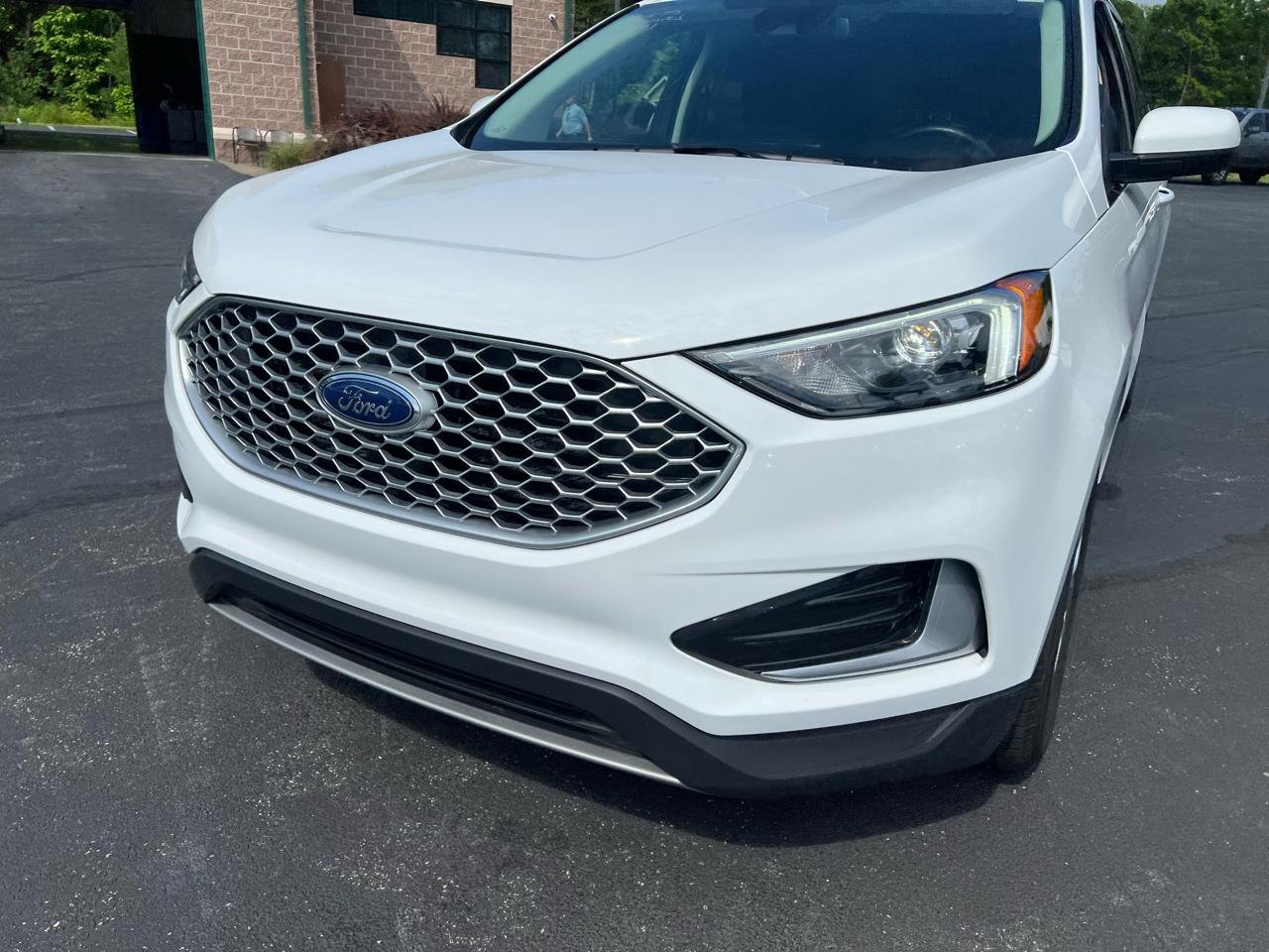 Ford Edge SEL AWD 2024