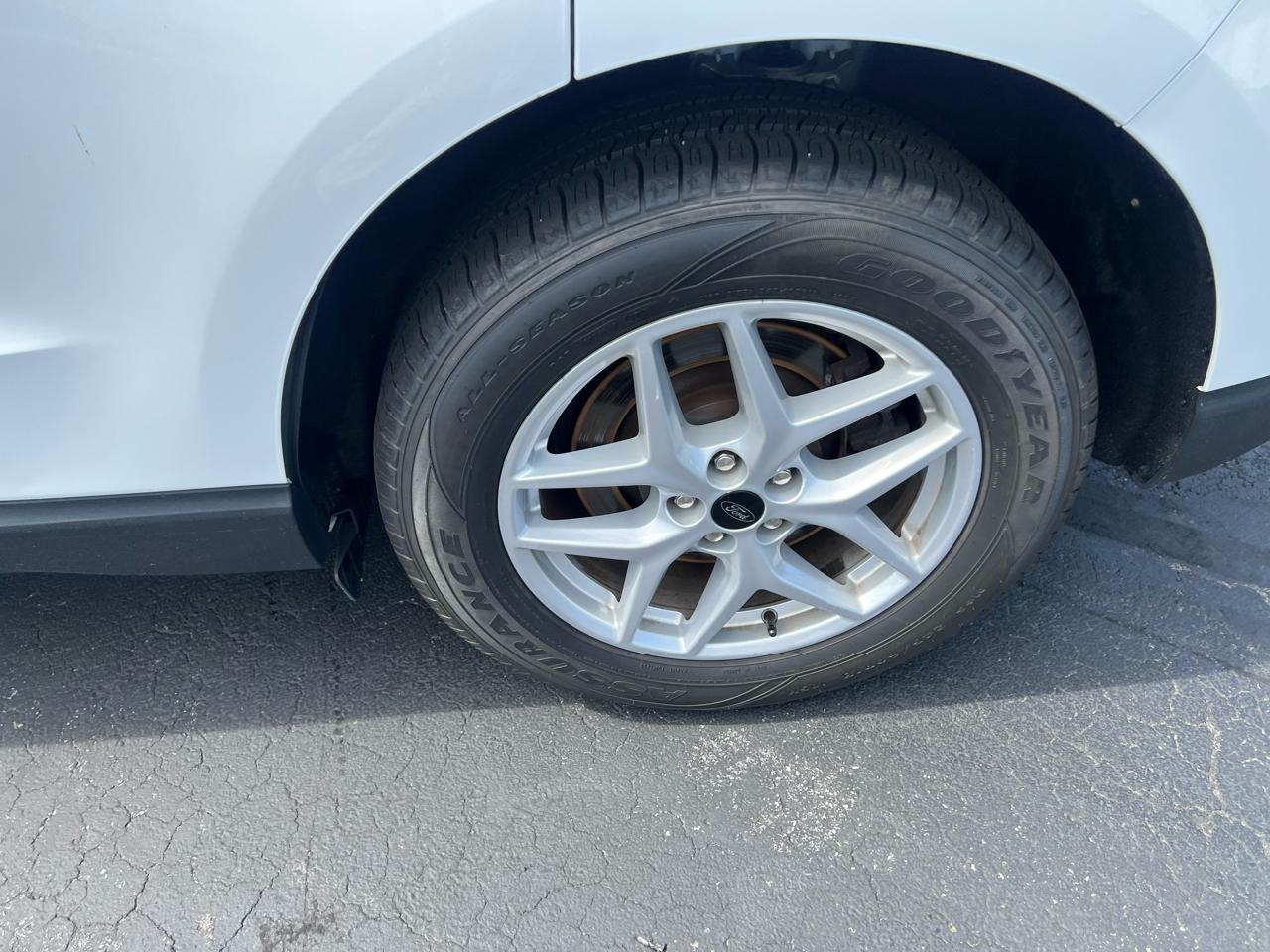 Ford Edge SEL AWD 2024