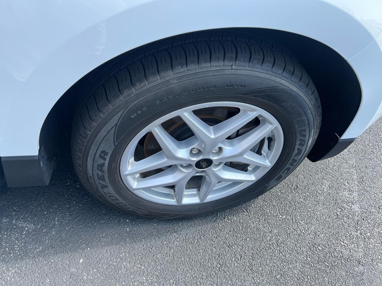 Ford Edge SEL AWD 2024