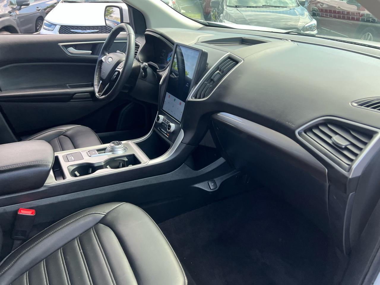 Ford Edge SEL AWD 2024