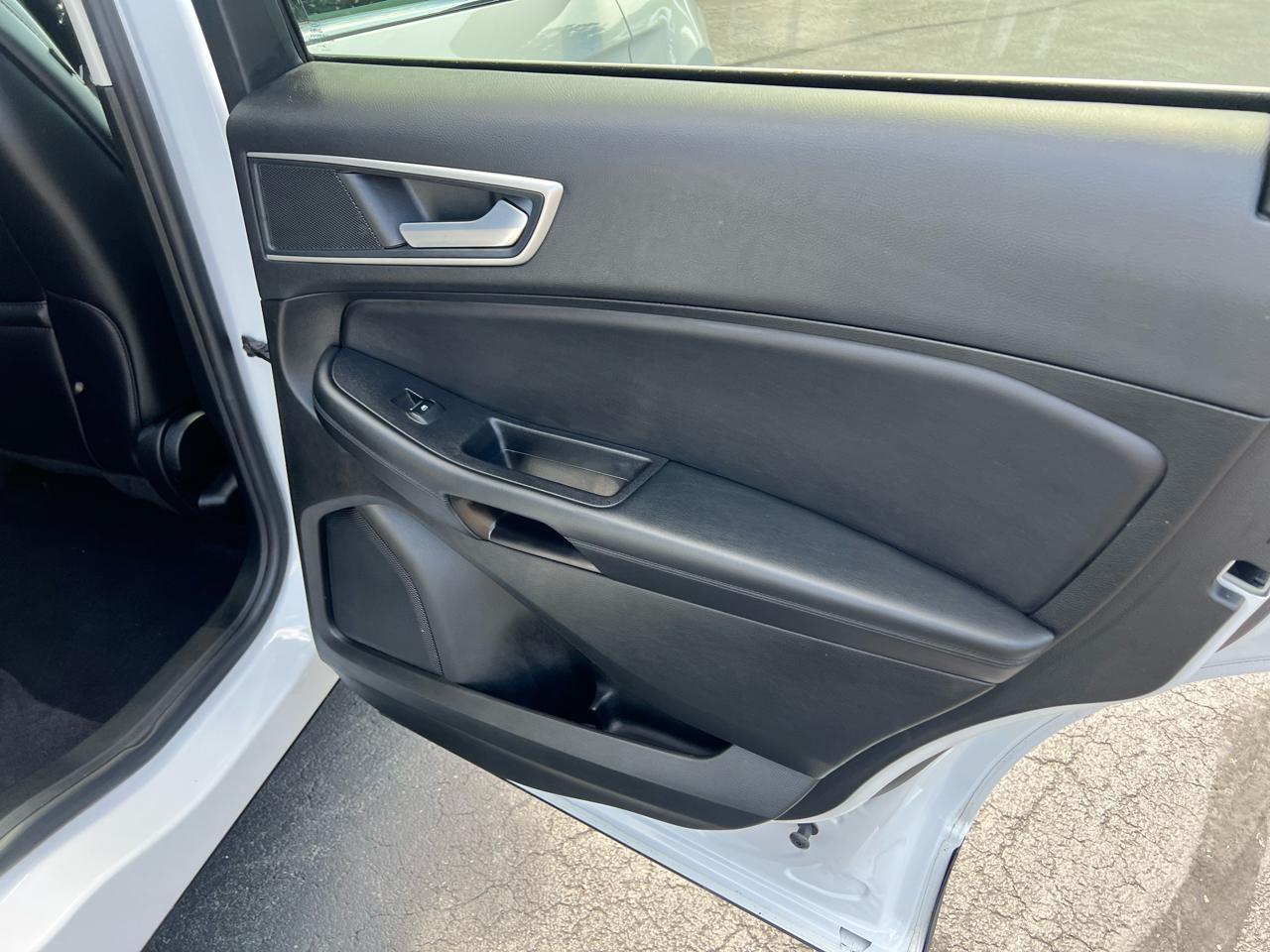 Ford Edge SEL AWD 2024
