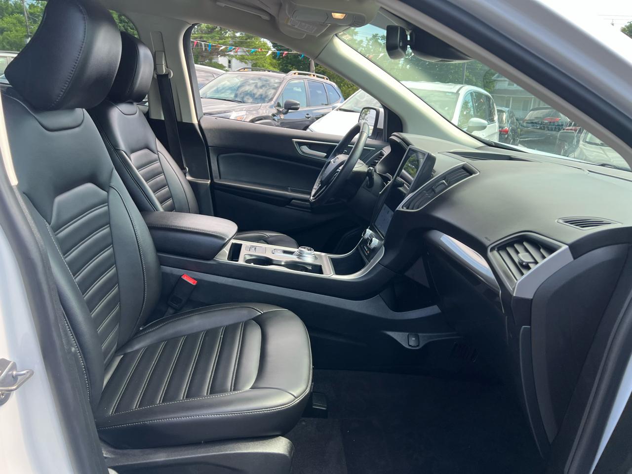 Ford Edge SEL AWD 2024