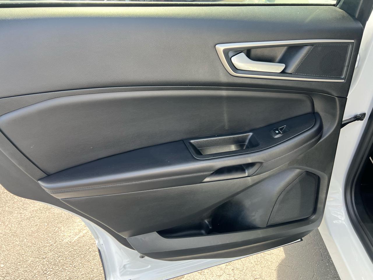 Ford Edge SEL AWD 2024