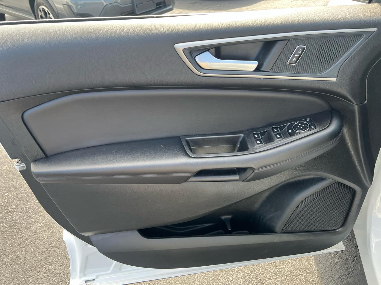 Ford Edge SEL AWD 2024