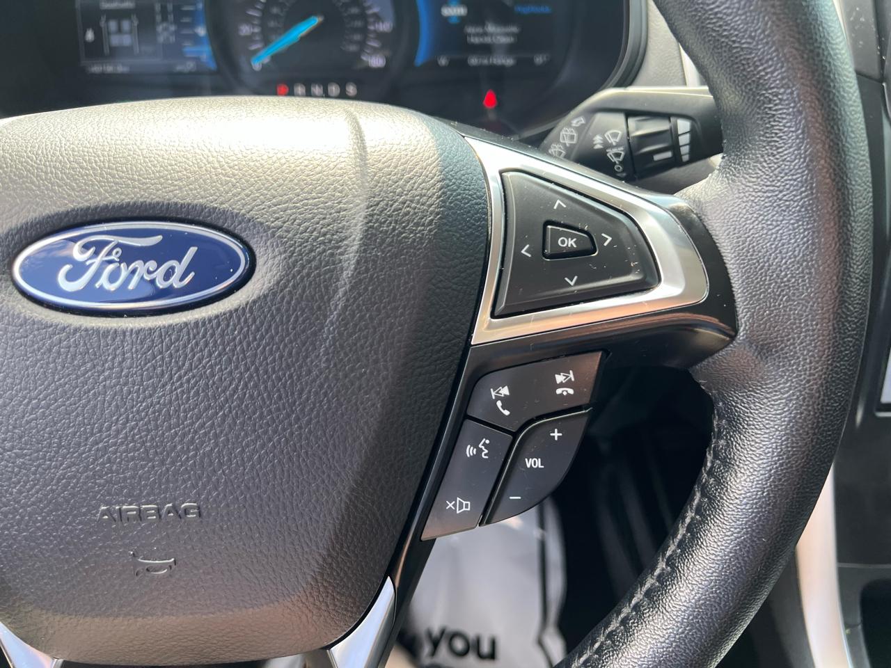 Ford Edge SEL AWD 2024