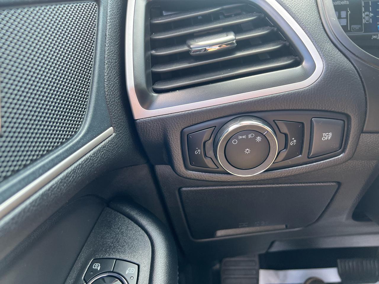 Ford Edge SEL AWD 2024