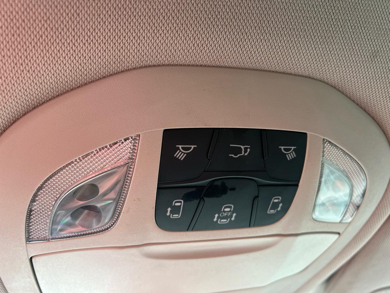 Chrysler Pacifica Touring L FWD 2018