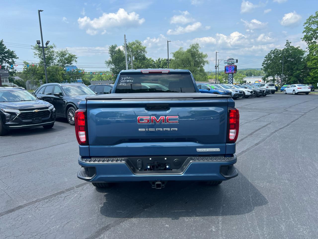 GMC Sierra 1500 4WD Double Cab 147" Elevation w/3SB 2026