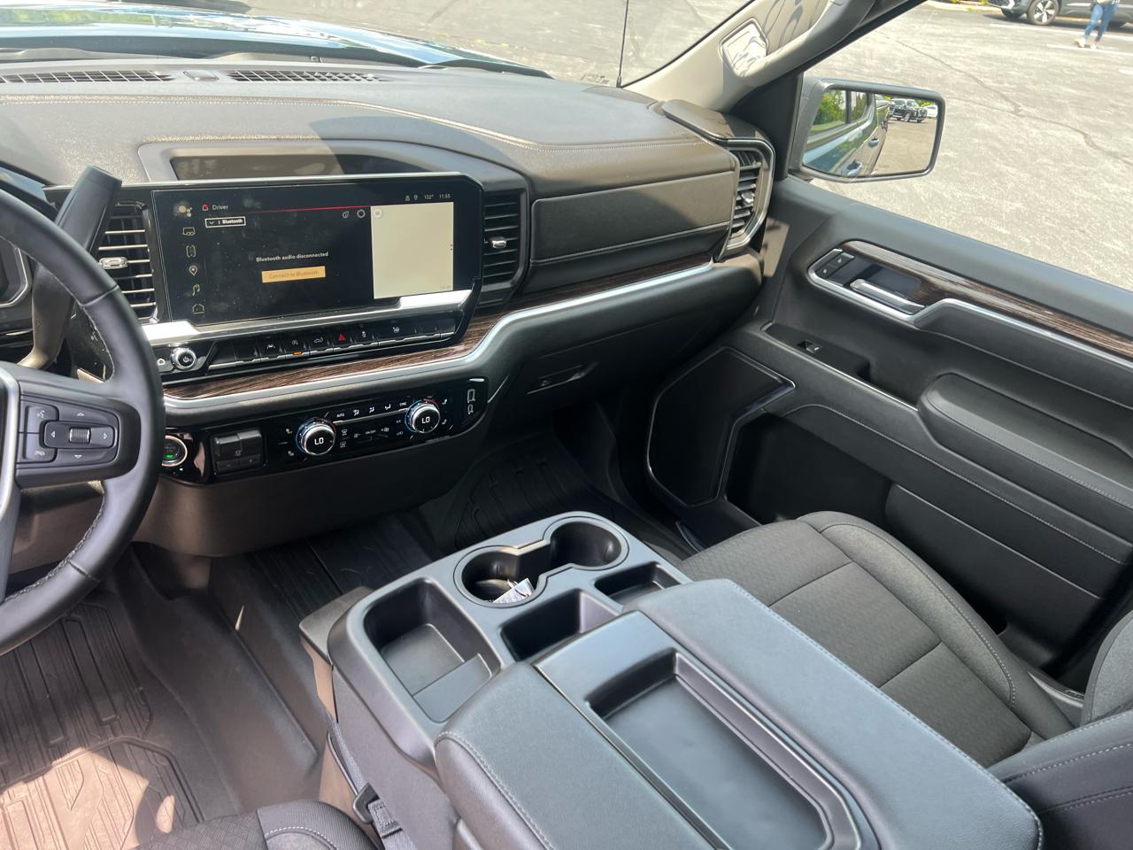 GMC Sierra 1500 4WD Double Cab 147" Elevation w/3SB 2026