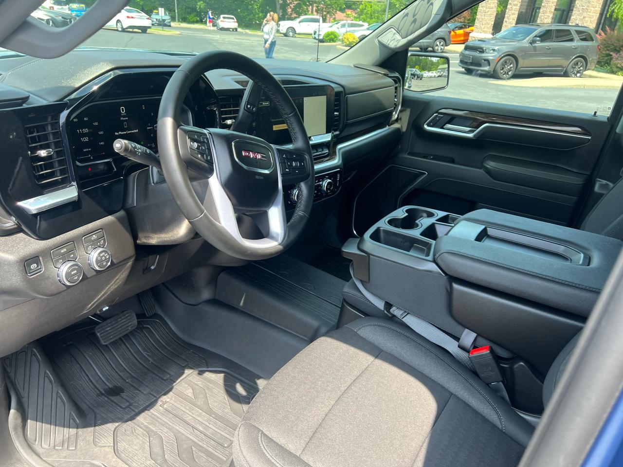 GMC Sierra 1500 4WD Double Cab 147" Elevation w/3SB 2026