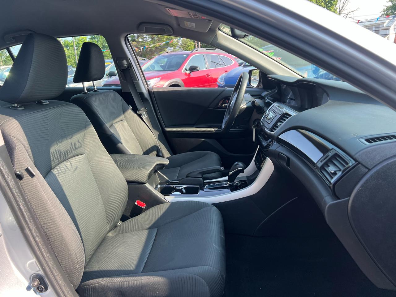 Honda Accord Sedan LX CVT 2017