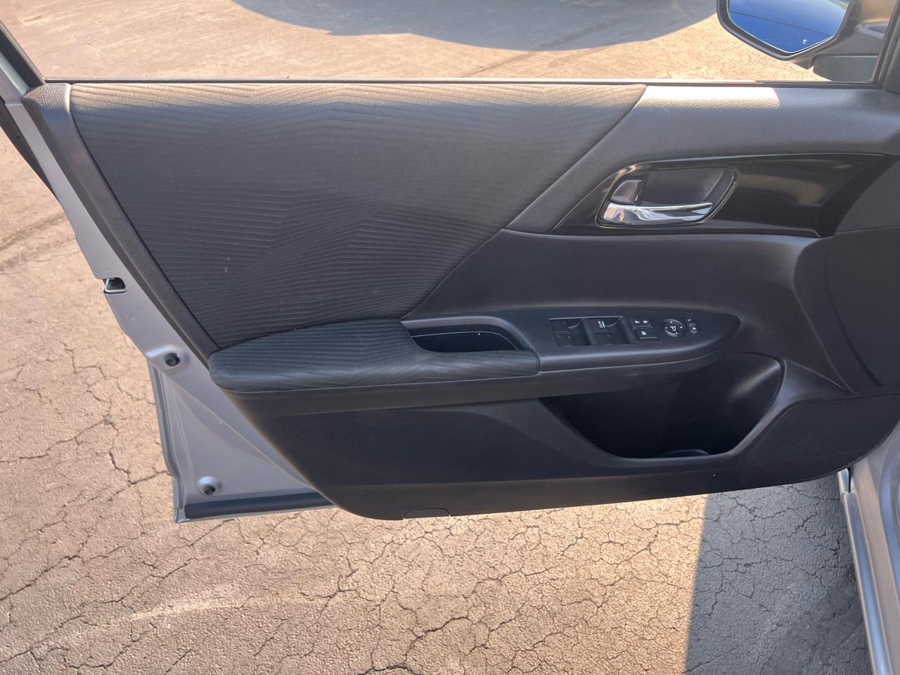 Honda Accord Sedan LX CVT 2017