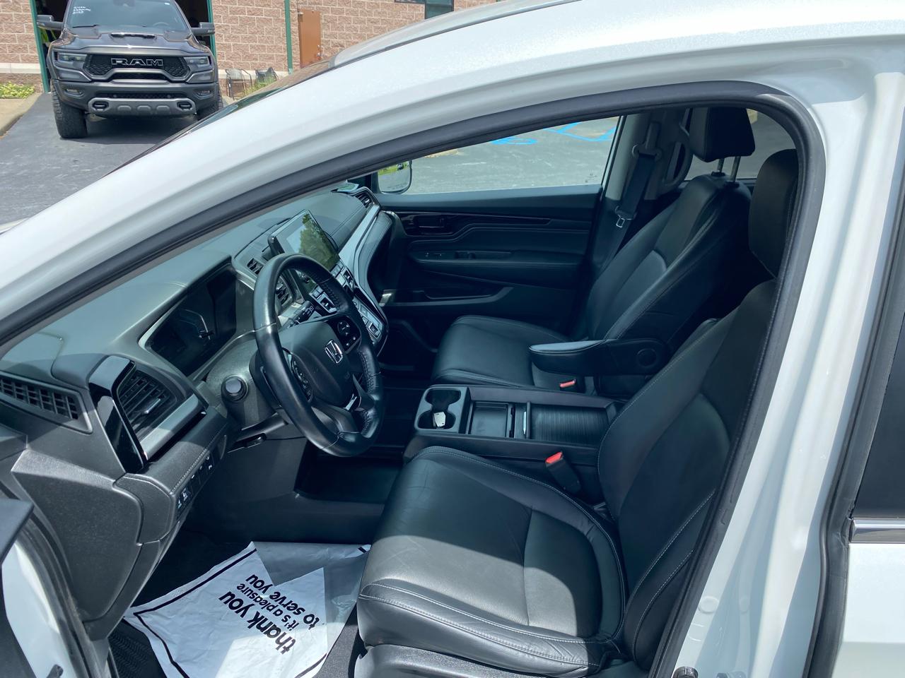 Honda Odyssey Touring Auto 2022
