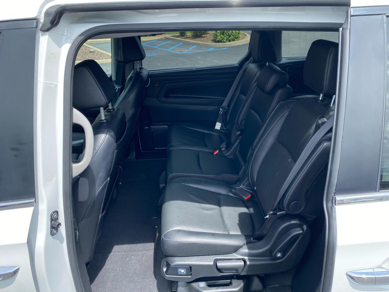 Honda Odyssey Touring Auto 2022