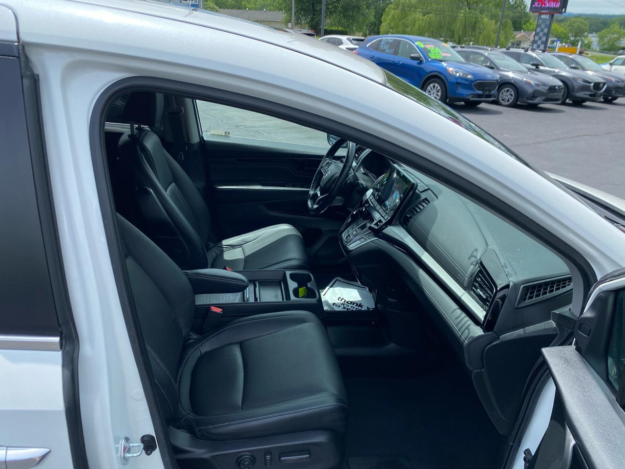 Honda Odyssey Touring Auto 2022