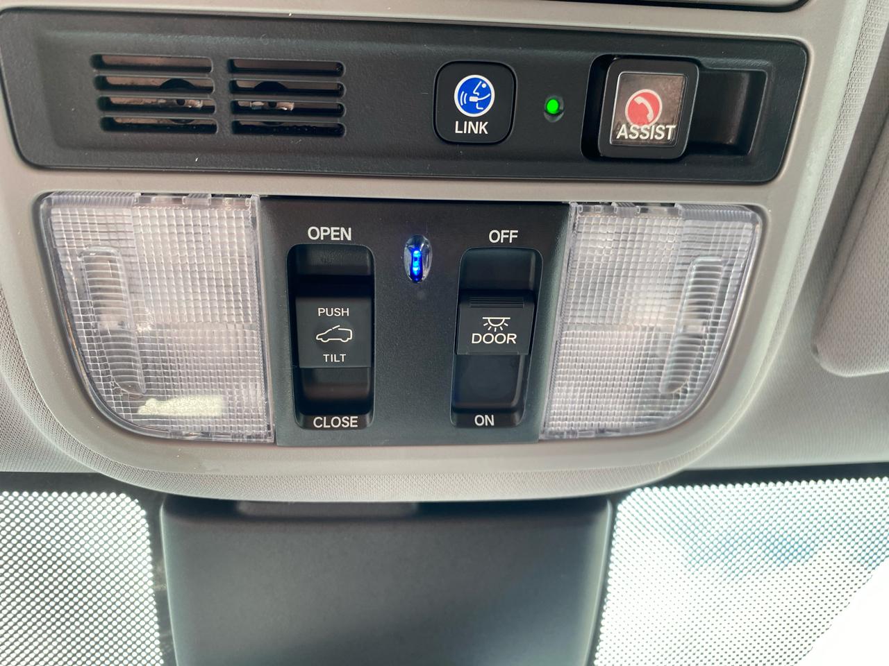 Honda Odyssey Touring Auto 2022