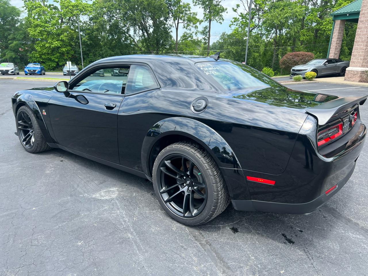 Dodge Challenger R/T Scat Pack Widebody RWD 2022
