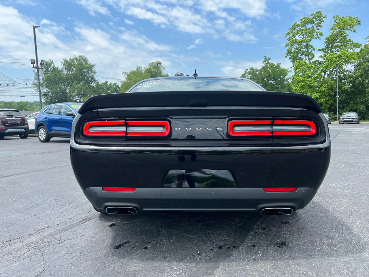 Dodge Challenger R/T Scat Pack Widebody RWD 2022