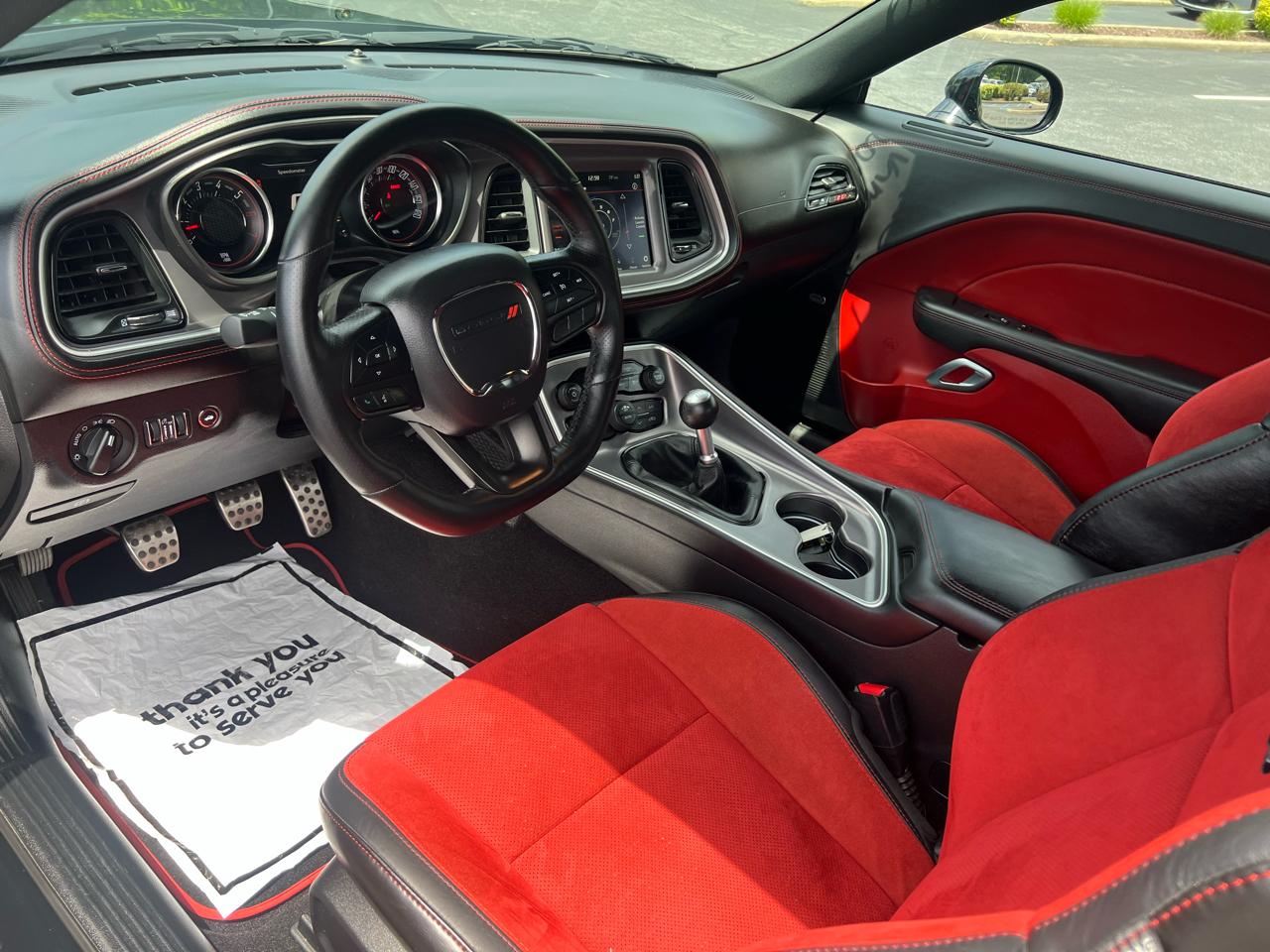 Dodge Challenger R/T Scat Pack Widebody RWD 2022
