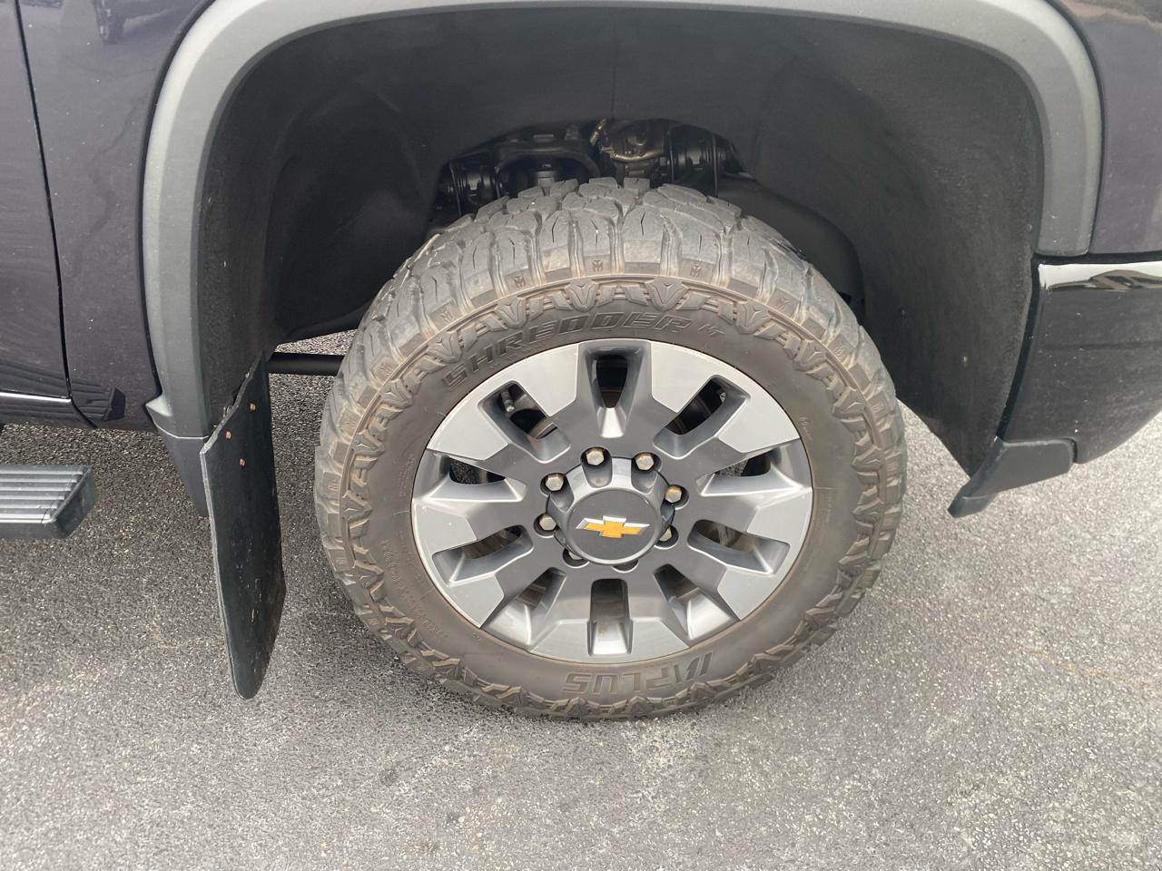 Chevrolet Silverado 2500HD 4WD Crew Cab 159" Custom 2024