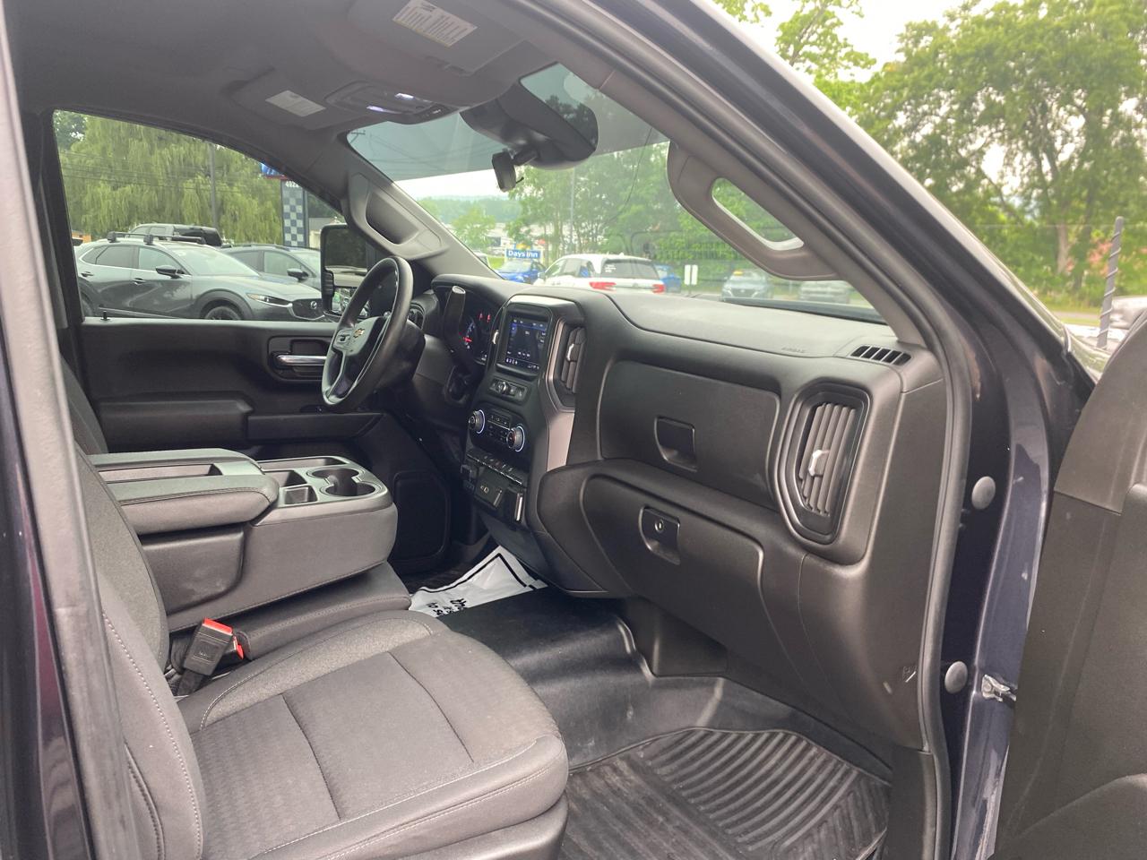 Chevrolet Silverado 2500HD 4WD Crew Cab 159" Custom 2024