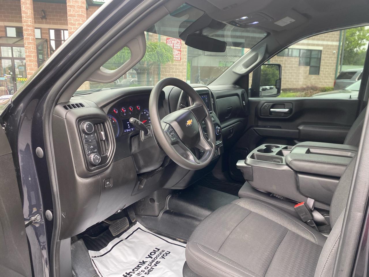 Chevrolet Silverado 2500HD 4WD Crew Cab 159" Custom 2024