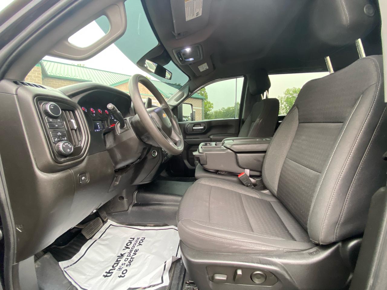 Chevrolet Silverado 2500HD 4WD Crew Cab 159" Custom 2024