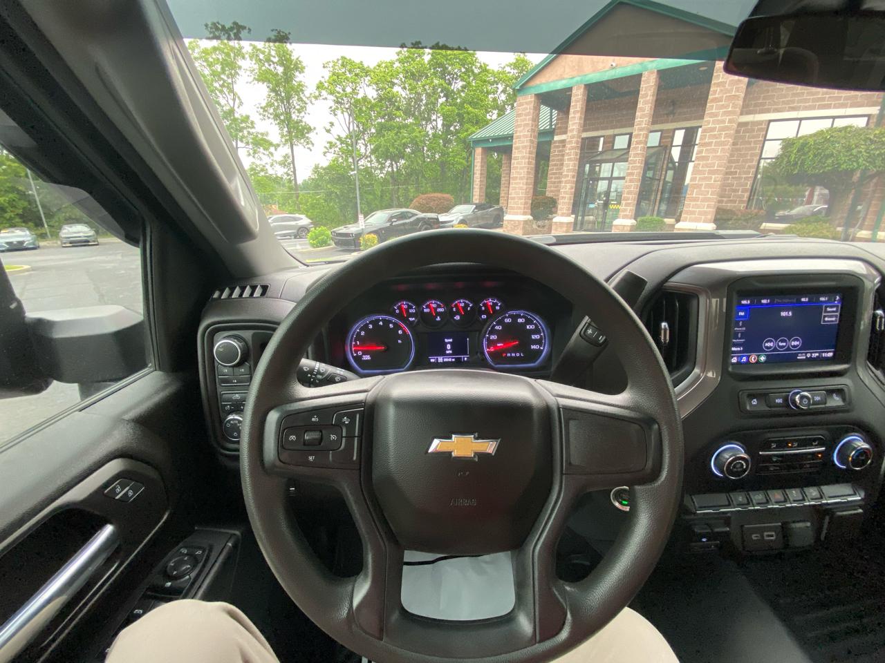 Chevrolet Silverado 2500HD 4WD Crew Cab 159" Custom 2024
