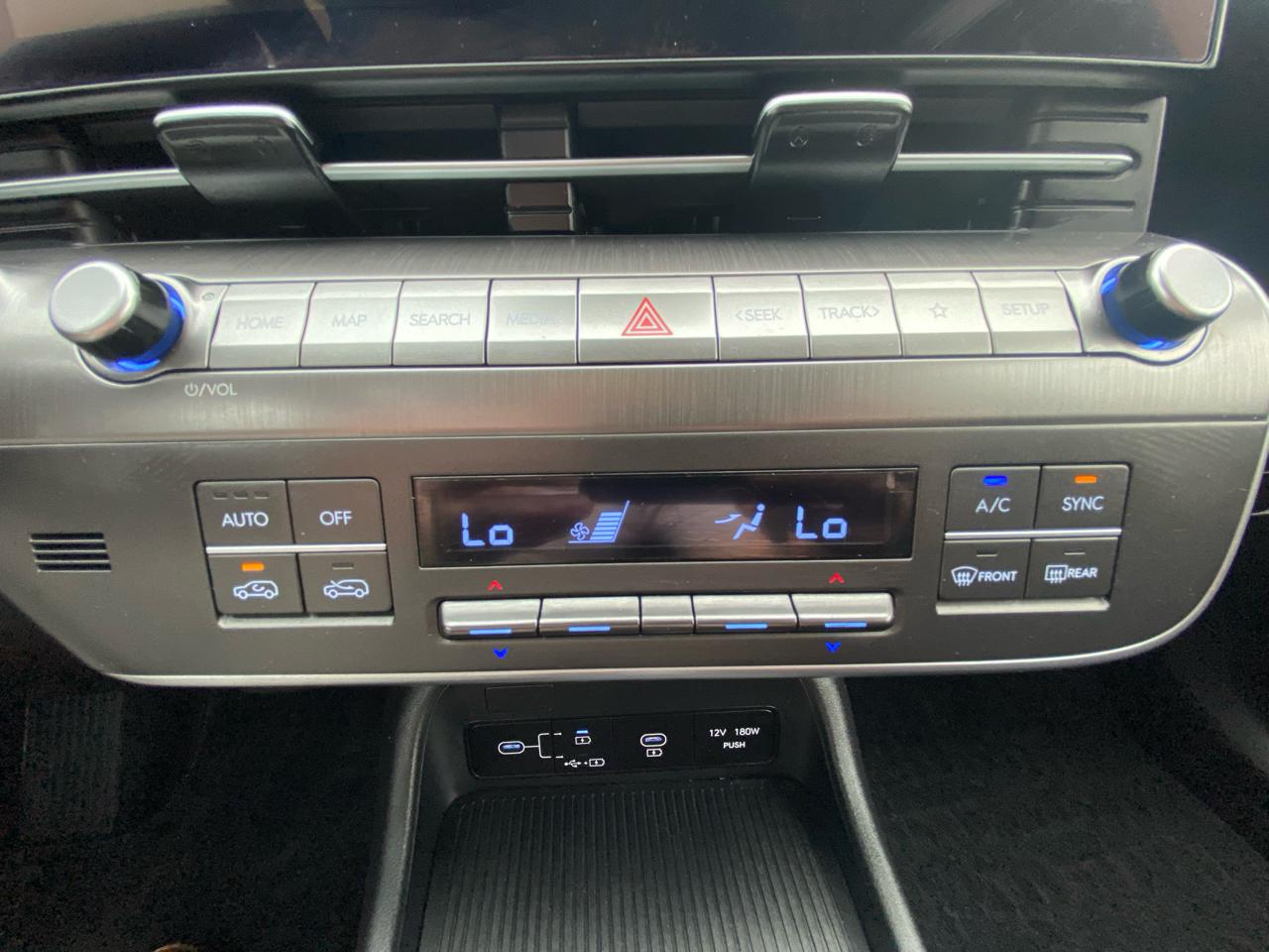 Hyundai Kona SEL AWD 2024