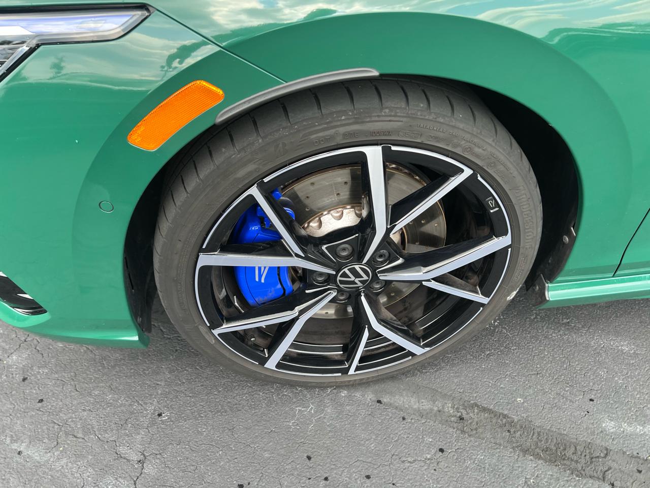 Volkswagen Golf R 2.0T Manual 2023