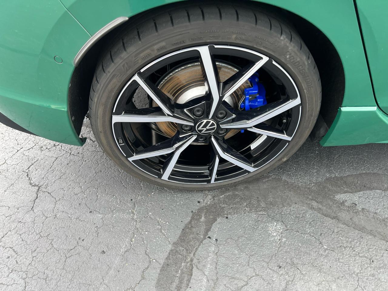 Volkswagen Golf R 2.0T Manual 2023