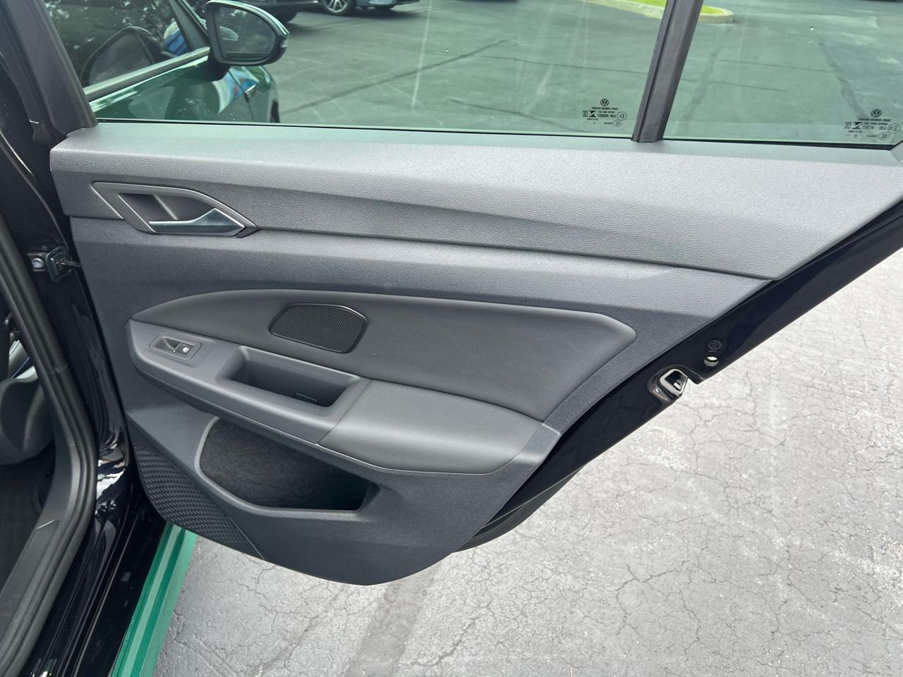 Volkswagen Golf R 2.0T Manual 2023