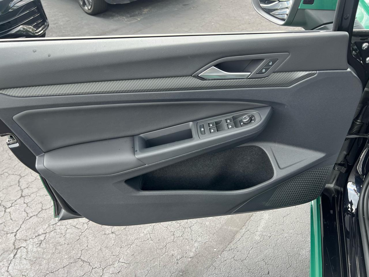 Volkswagen Golf R 2.0T Manual 2023