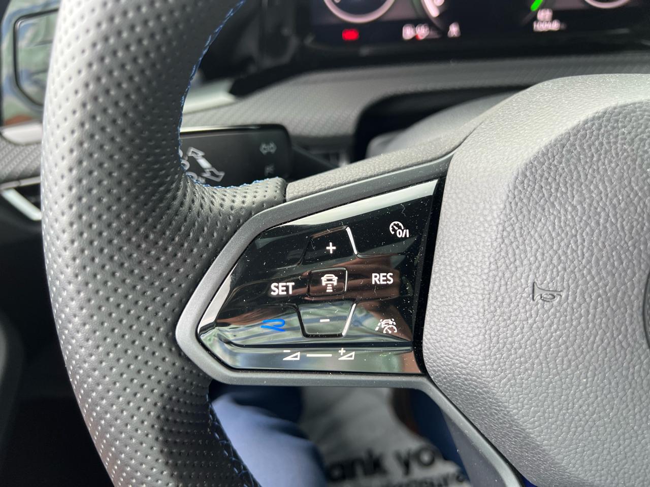 Volkswagen Golf R 2.0T Manual 2023