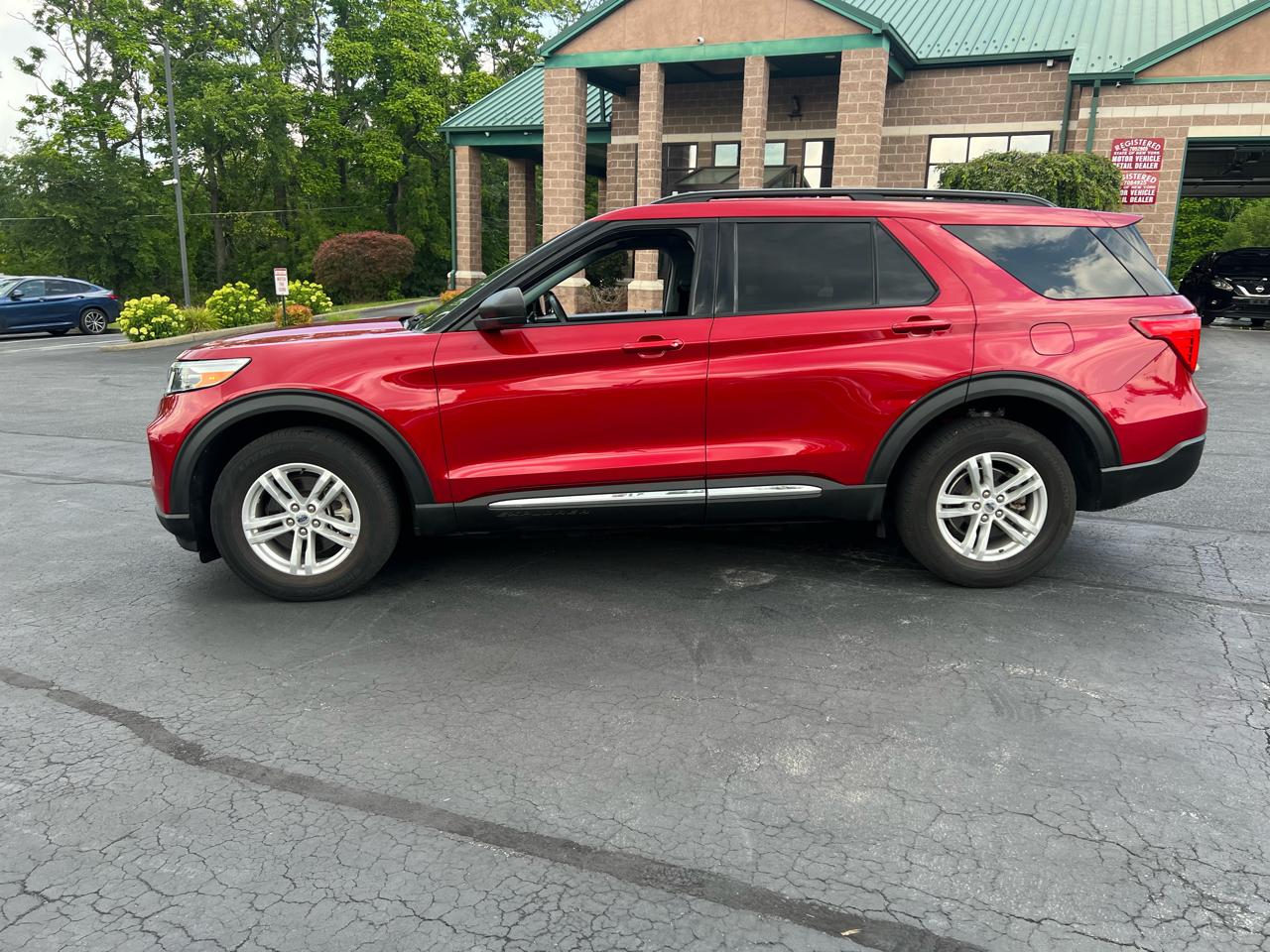 Ford Explorer XLT 4WD 2022