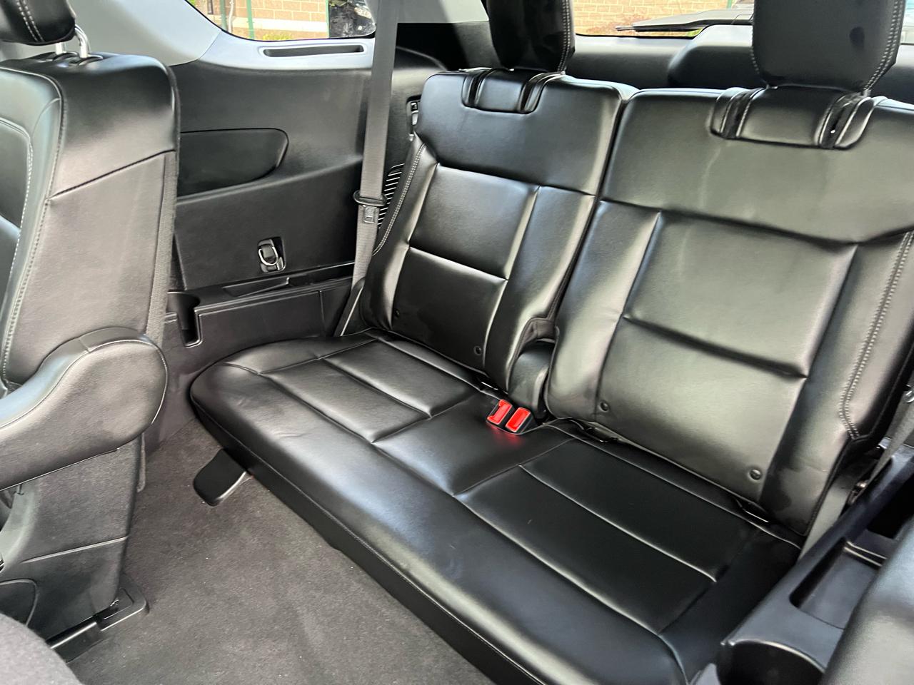 Ford Explorer XLT 4WD 2022