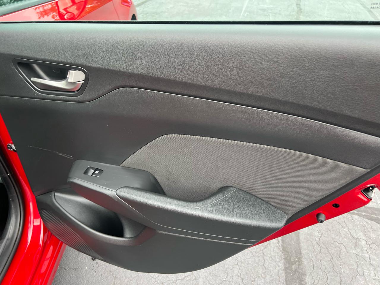Hyundai Accent SE Sedan IVT 2022