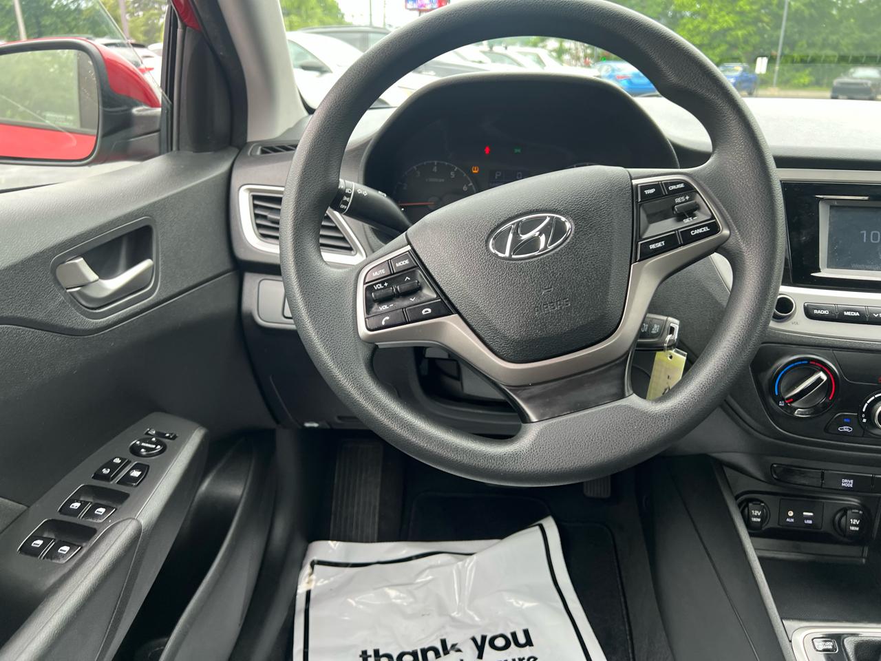 Hyundai Accent SE Sedan IVT 2022