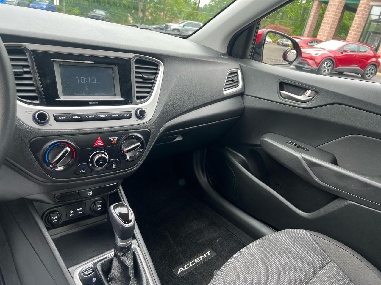 Hyundai Accent SE Sedan IVT 2022