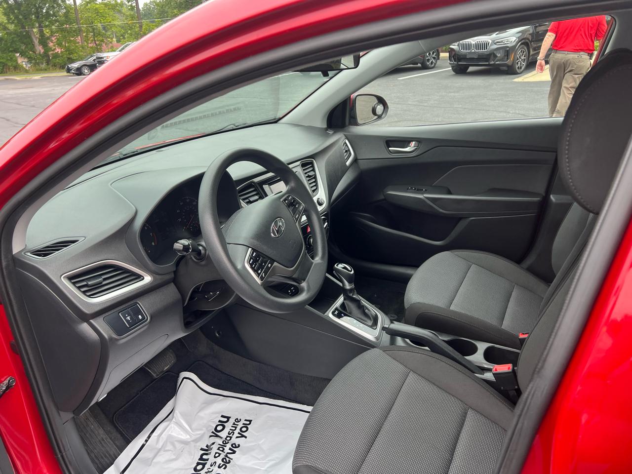 Hyundai Accent SE Sedan IVT 2022
